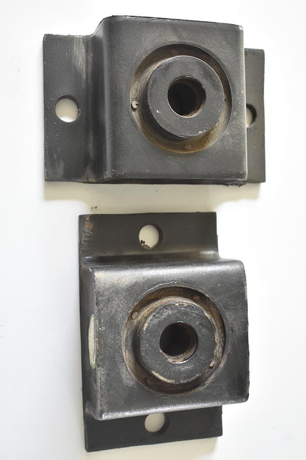 压路机配件发动机减震块