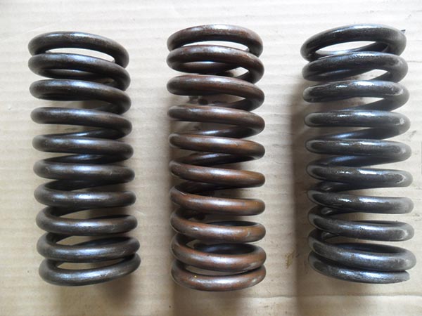 推土机离合器弹簧